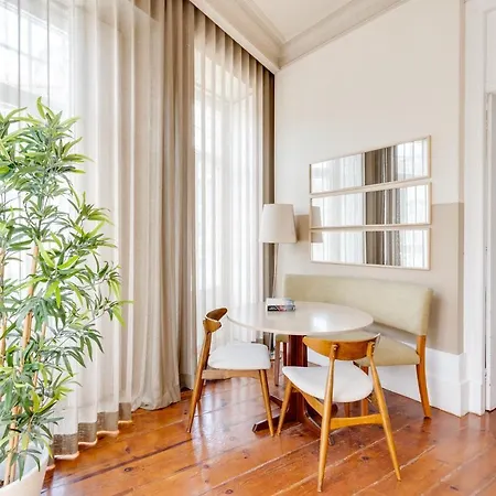 Traca By Da'home Apartment